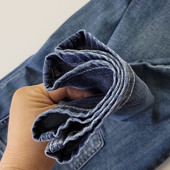 Chico's Platinum Ultimate Fit Straight Leg Jeans SZ 2 Chico's/12 - Picture 14 of 14